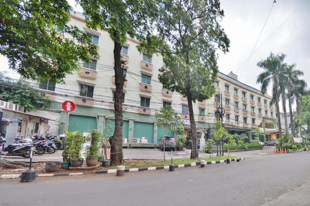 Sleepzzz Hotel Senayan Jakarta Kültér fotó